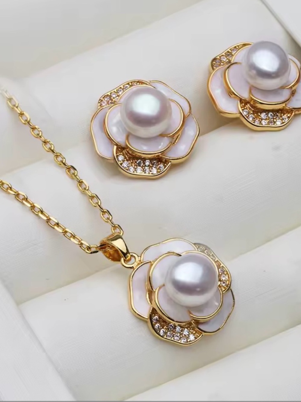 925 silver Gold Pearl Flower Necklace and Earrings Set